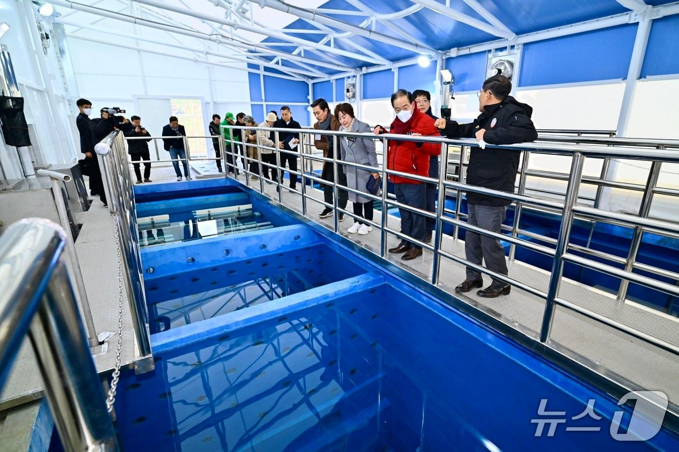 29일 강원 속초시 설악정수장 침전지 및 착수정 복개공사 준공식.(속초시 제공, 재판매 및 DB 금지) 2025.12.29/뉴스1