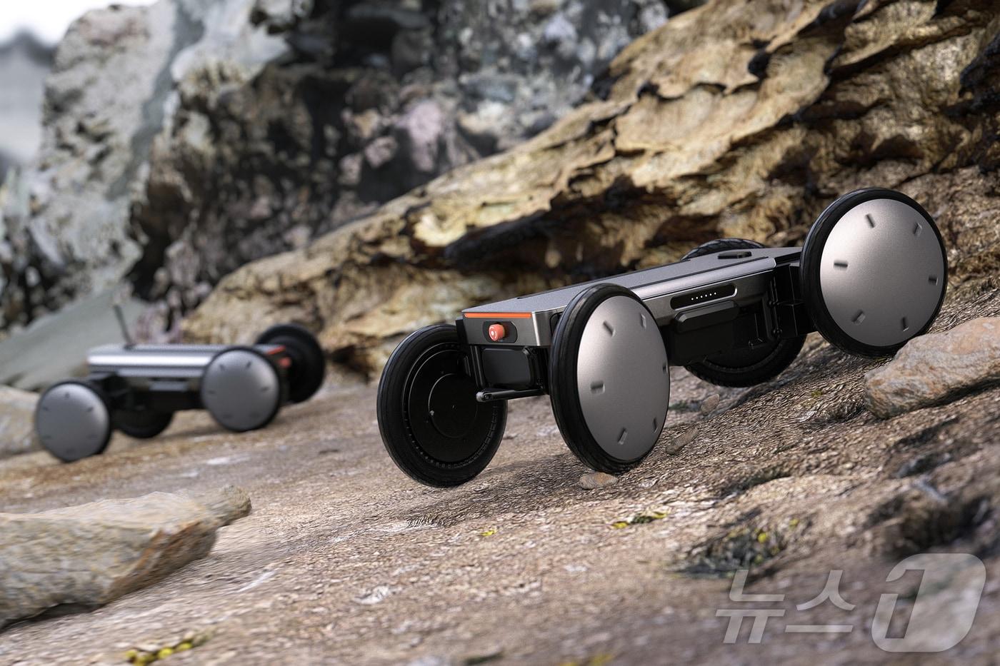 현대자동차·기아는 3일 일본 ‘도쿄 빅 사이트’에서 개최된 ‘일본 국제 로봇 전시회 2025’에서 차세대 자율주행 모빌리티 로봇 플랫폼 ‘모베드&#40;Mobile Eccentric Droid, MobED&#41;’의 양산형 모델을 최초 공개했다고 밝혔다. 사진은 현대차·기아의 차세대 모빌리티 로봇 플랫폼 &#39;모베드&#40;MobED&#41;&#39;가 험난한 지형을 주행하는 모습. &#40;현대차·기아 제공. 재판매 및 DB 금지&#41; 2025.12.3/뉴스1