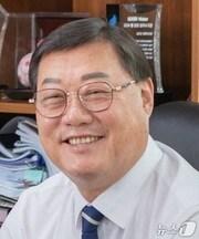 본문 이미지 - 김윤철 합천군수.