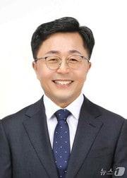 본문 이미지 - 김강주 국립군산대 10대 총장임용후보자./뉴스1