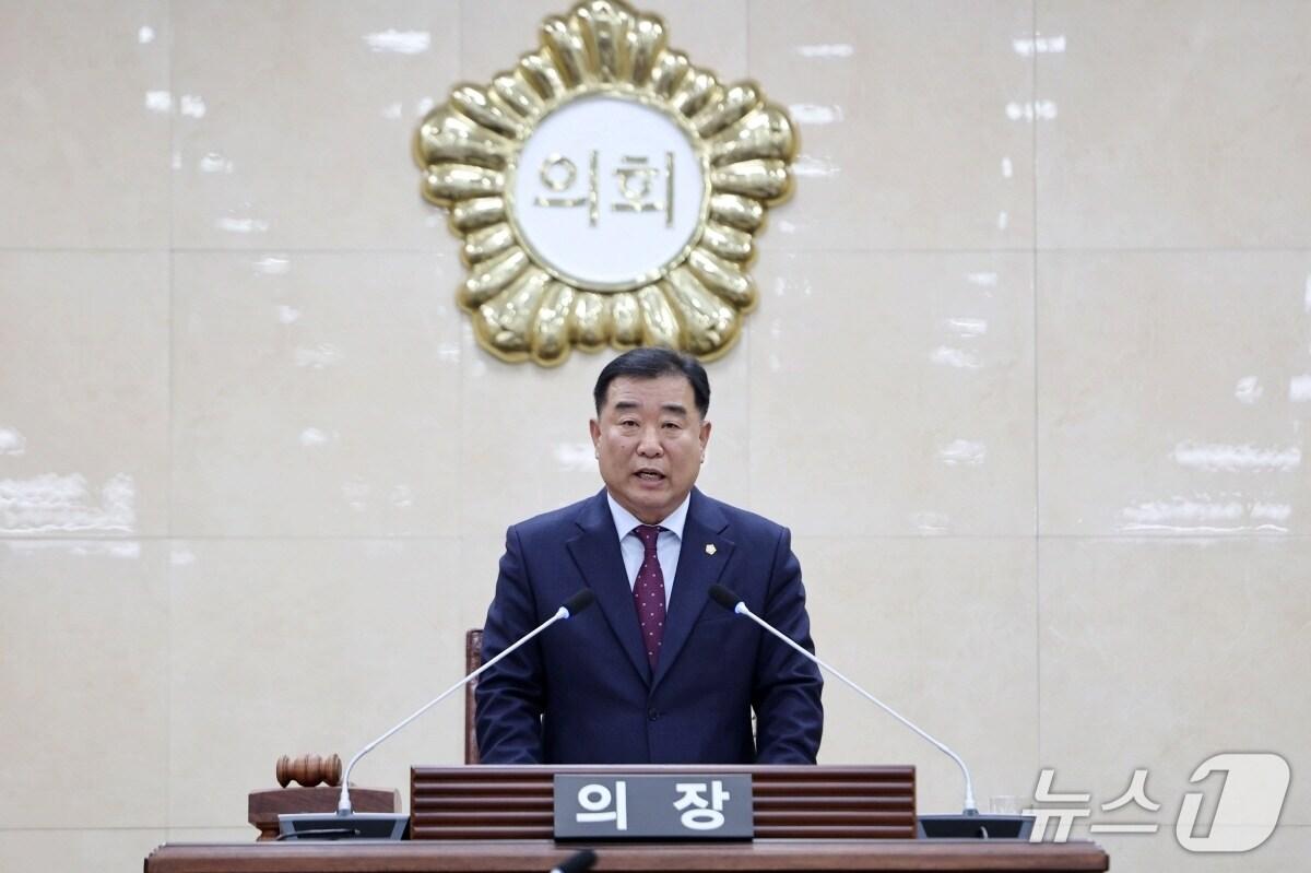 본문 이미지 -  김범규 계룡시의회 의장 (계룡시의회 제공.재판매 및 DB금지)/뉴스1