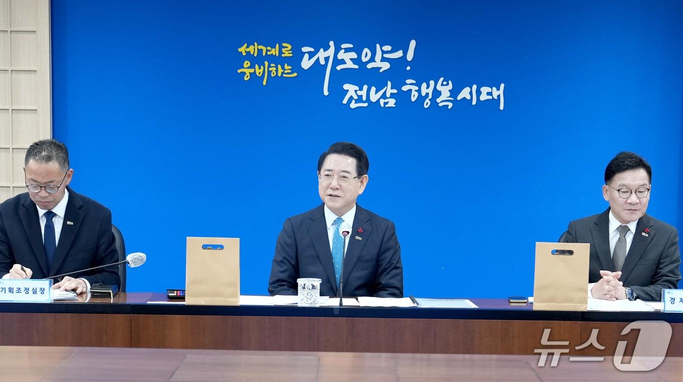 전남도 실국 정책회의.(전남도 제공. 재판매 및 DB금지) 2025.12.30/뉴스1