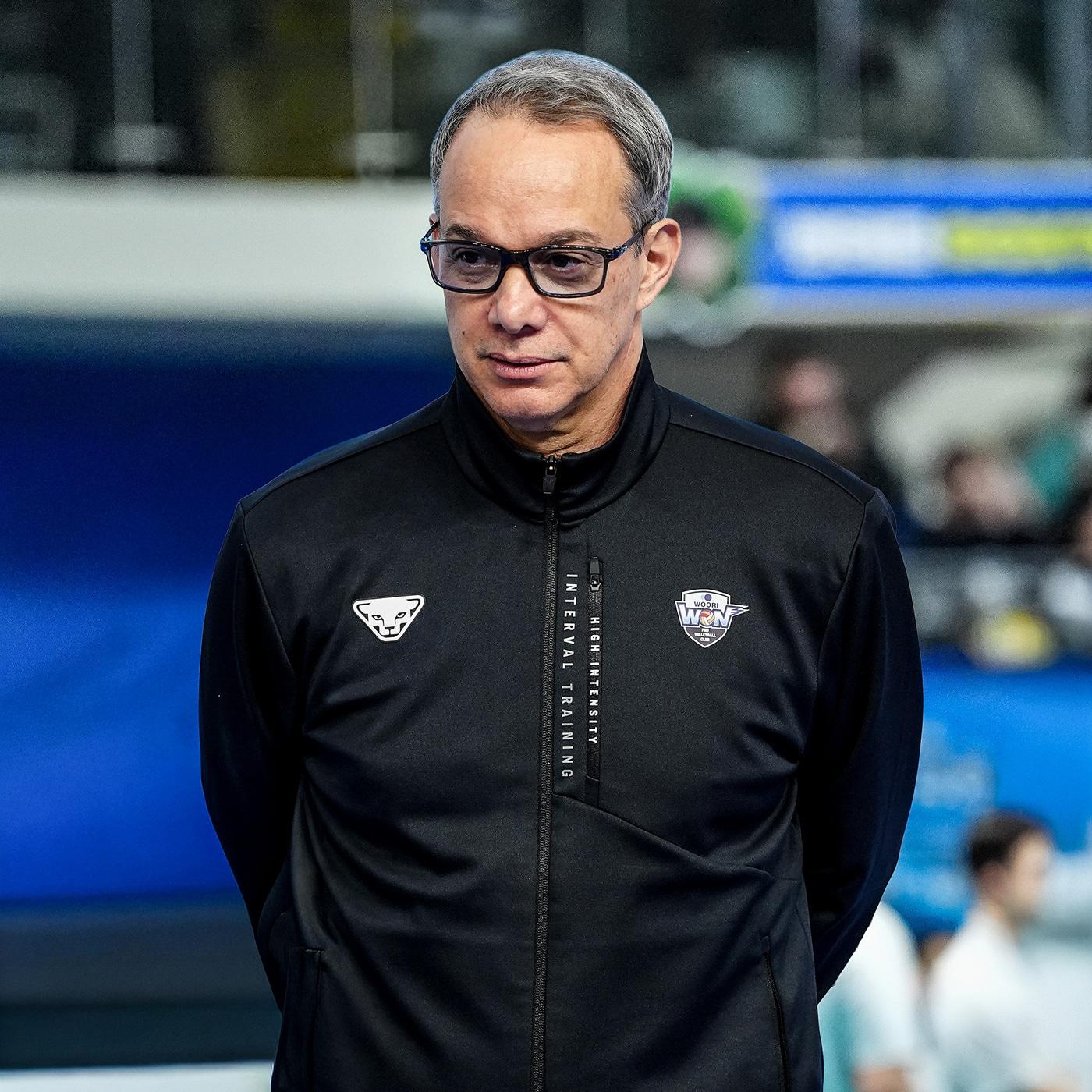 본문 이미지 - 마우리시오 파에스 우리카드 감독(우리카드 제공)