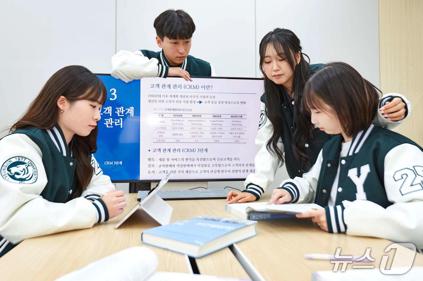 영진전문대 보건의료행정과 학생들의 병원마케팅 수업 모습. (영진전문대 제공. 재판매 및 DB 금지)