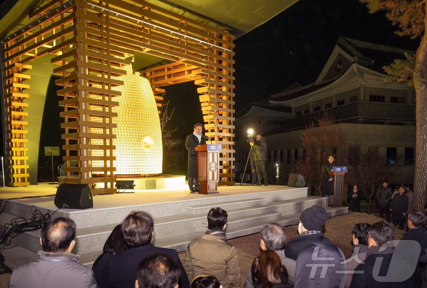 경북도는 오는 31일 오후 11시 30분 도청 원당지에서 한 해를 마무리하고 병오년 새해의 출발을 알리는 제야 타종식을 연다.(경북도 제공. 재판매 및 DB금지) /뉴스1