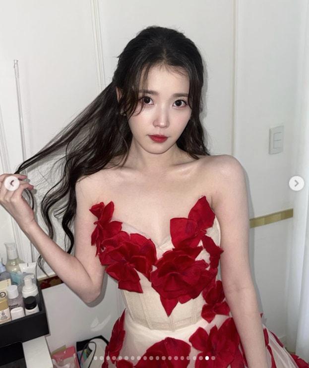 본문 이미지 - 아이유 인스타그램 캡처