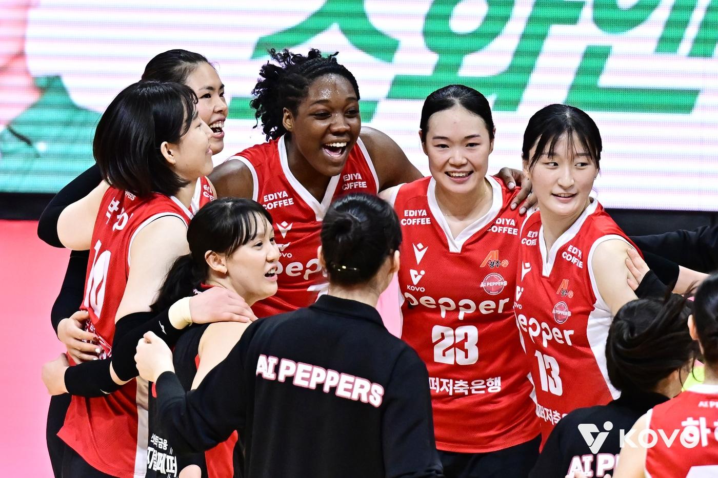 9연패를 끊은 페퍼저축은행. (KOVO 제공)