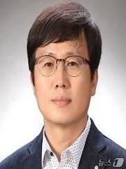 본문 이미지 - 성흥택 부군수.