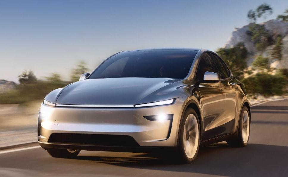 본문 이미지 - 테슬라 중형 전기 SUV '모델 Y'의 모습(자료사진. 테슬라코리아 홈페이지 갈무리). 2025.12.31.