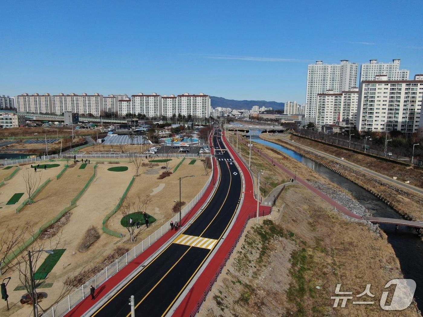 본문 이미지 - 경산시 옥곡동 도시계획도로.(경산시 제공. 재판매 및 DB금지)/뉴스1
