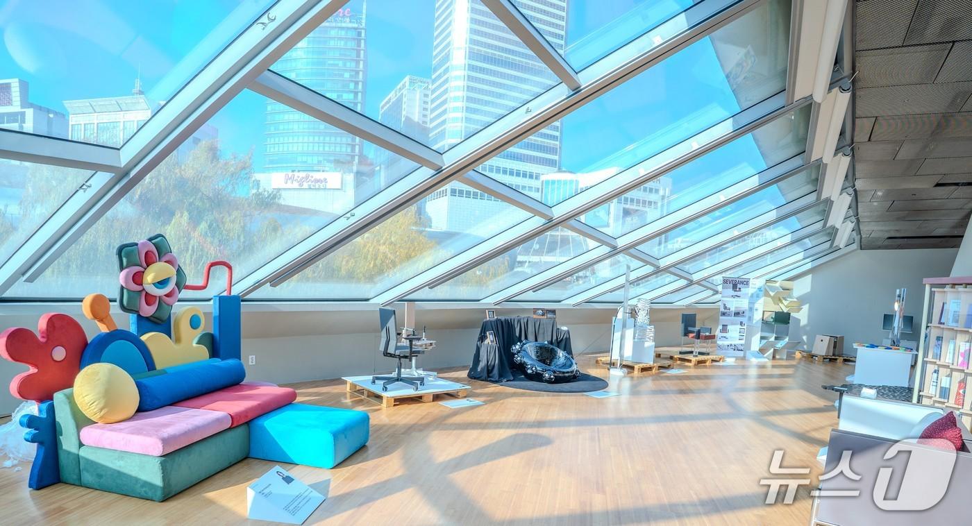 영디자이너페스티벌 전시 전경.&#40;서울시 제공&#41;