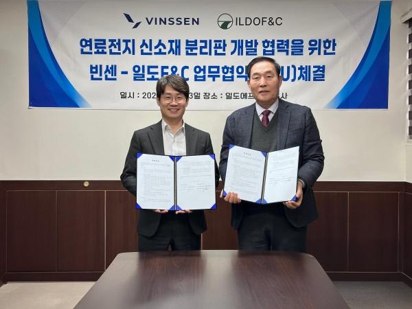 본문 이미지 - 빈센 이칠환 대표(좌)와 일도에프엔씨 조성화 대표(우) /<strong> </strong>사진=㈜빈센(VINSSEN) 제공