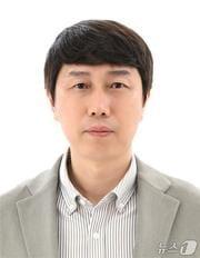 본문 이미지 - 이인 제52대 제주도기자협회장.