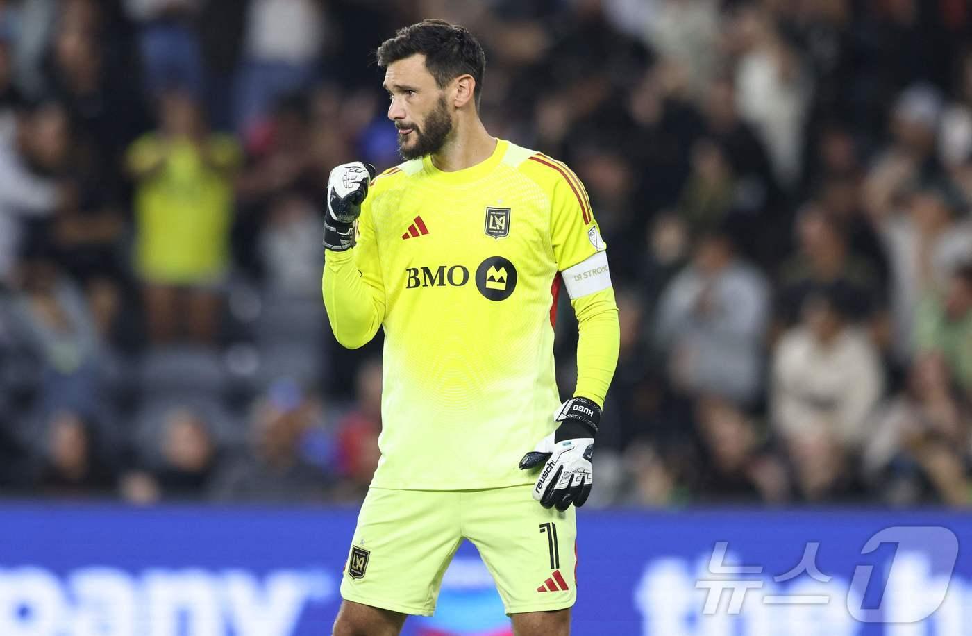 LA FC와 재계약을 맺은 위고 요리스. ⓒ AFP=뉴스1