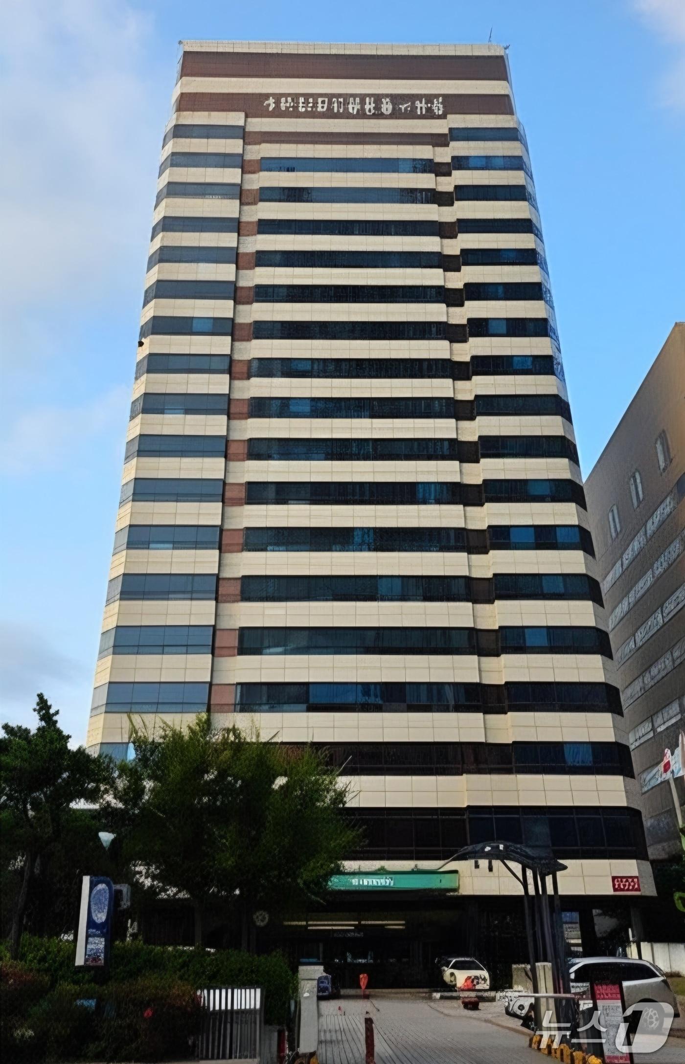 본문 이미지 - 해양수산부 부산 임시 청사로 사용될 부산 동구 소재 IM빌딩