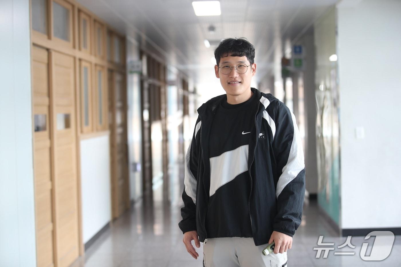 울산 고헌중 김우빈 교사. &#40;울산시교육청 제공. 재판매 및 DB 금지&#41; /뉴스1 