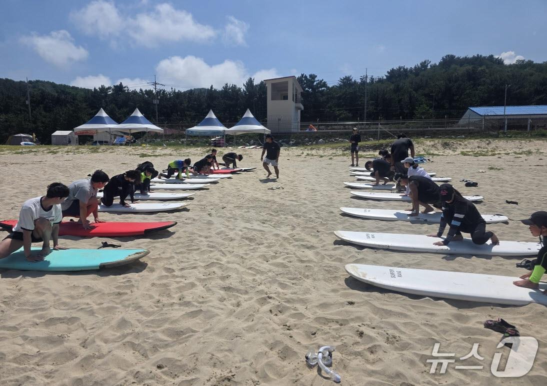 본문 이미지 - 동해시 해양레저교육 프로그램.&#40;동해시 제공, 재판매 및 DB 금지&#41; 2025.12.8/뉴스1