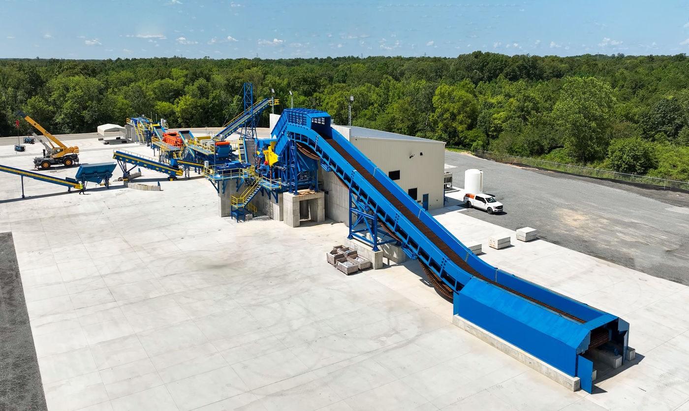 다니엘리 센트로 리사이클링&#40;Danieli Centro Recycling&#41;이 제공한 슈레더 설비 사진. &#40;사진은 기사 내용과 무관함&#41; &#40;현대제철 제공&#41;