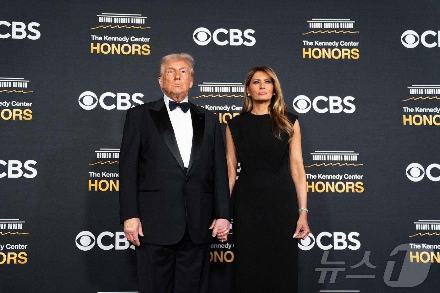 도널드 트럼프 미국 대통령이 7일&#40;현지시간&#41; 워싱턴 D.C. 케네디센터에서 열린 제48회 케네디센터 영예상&#40;아너스&#41; 갈라 행사에 참석했다. 2025.12.07 ⓒ AFP=뉴스1 ⓒ News1 최종일 선임기자