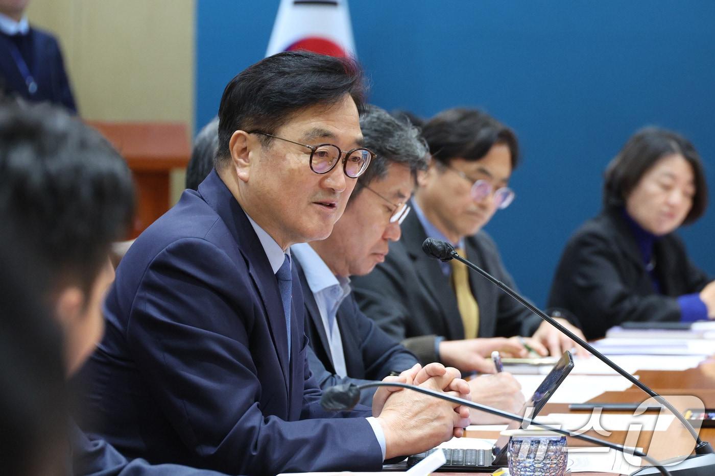 우원식 국회의장이 8일 서울 여의도 국회에서 열린 국회개혁 자문위원회 결과보고회에서 인사말을 하고 있다. ⓒ News1 신웅수 기자