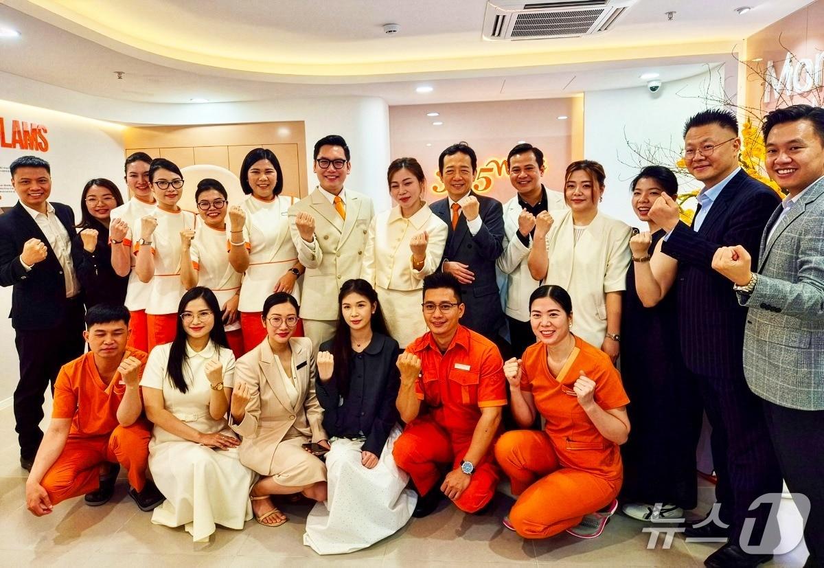 본문 이미지 - 365mc는 베트남의 호치민에 지점 &#39;MG 365mc Vietnam&#39;을 열고 본격적인 진료에 돌입했다고 9일 밝혔다.&#40;365mc 제공&#41;