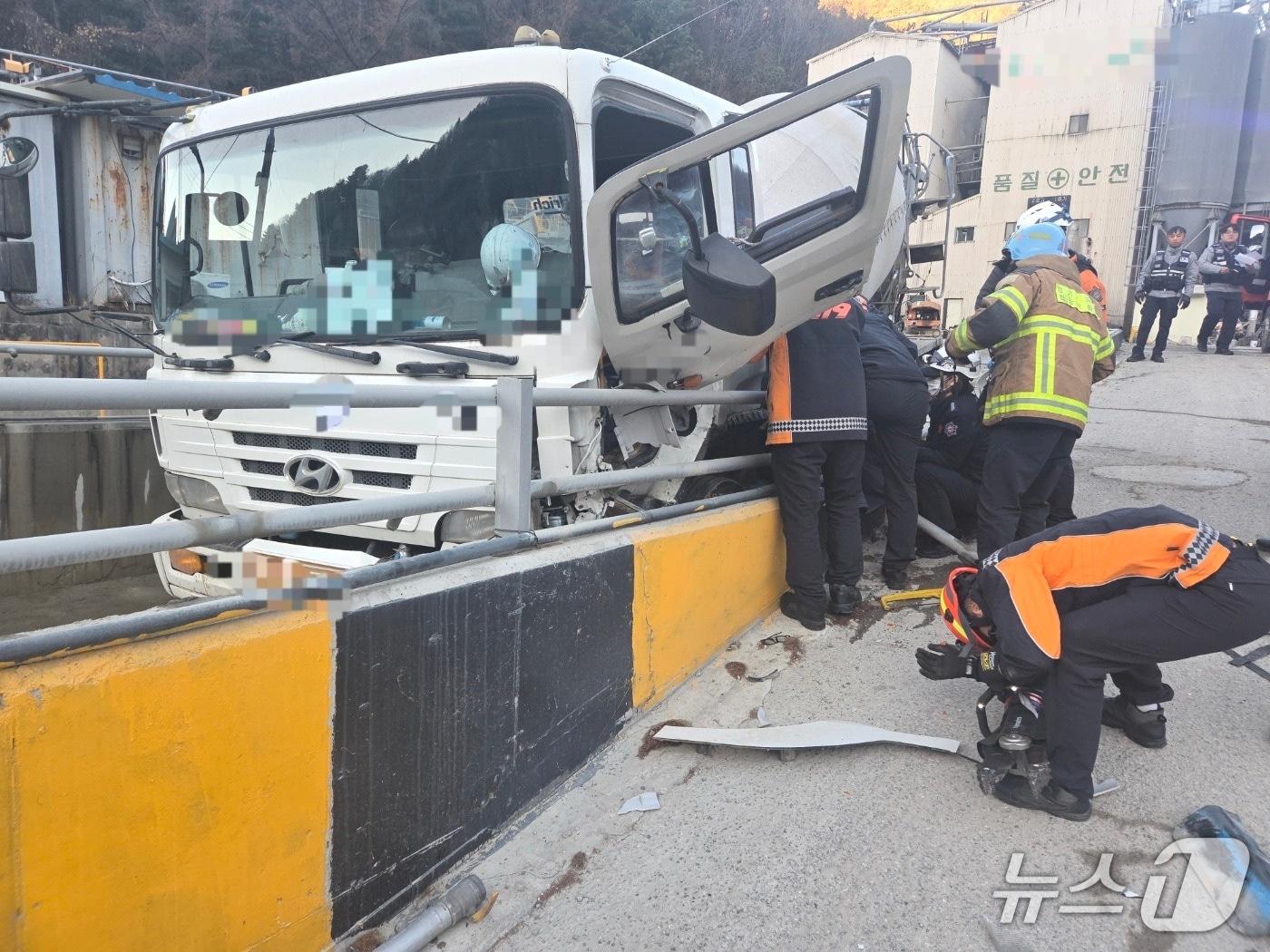 본문 이미지 - 사고 현장&#40;경기도북부소방재난본부 제공. 재판매 및 DB 금지&#41;/뉴스1