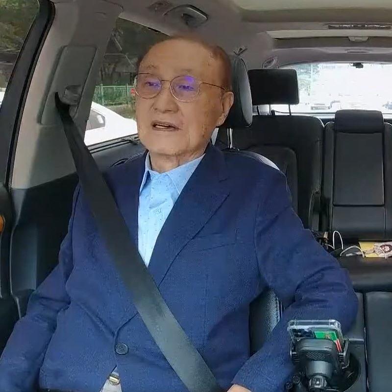 본문 이미지 - 故 윤일봉 / 사진 출처=JTBC 캡처