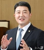 본문 이미지 - 김시욱 울주군의원. &#40;울주군의회 제공. 재판매 및 DB 금지&#41; /뉴스1