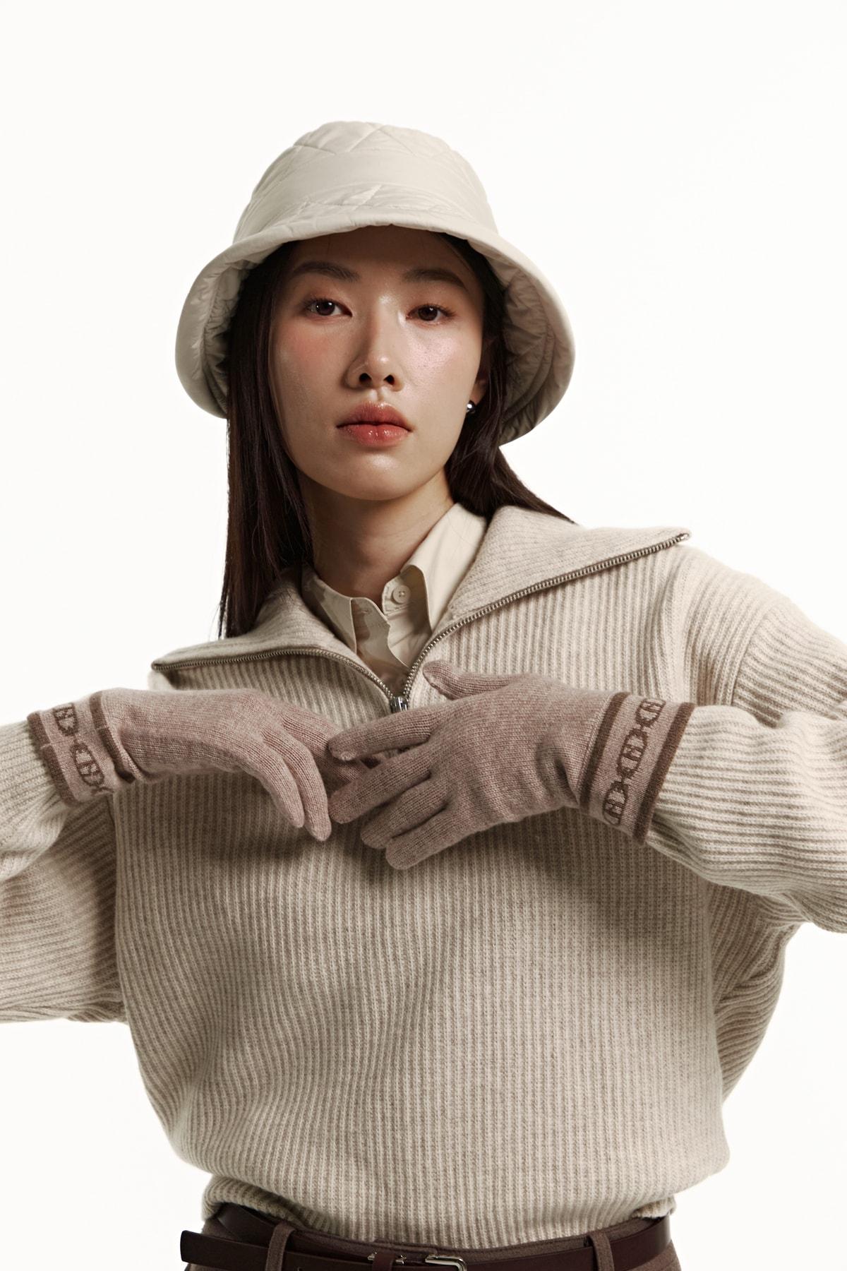 본문 이미지 - 이른 강추위로 패션 업계가 겨울 제품 판매 호조를 보이고 있는 가운데 4분기 실적 반등 여부에 관심이 모아진다.&#40;헤지스액세서리제공&#41;