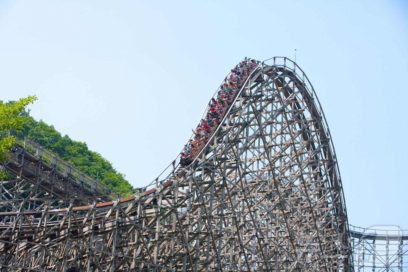 14일 재가동하는 에버랜드의 어트랙션 '티익스프레스'.(에버랜드 제공)