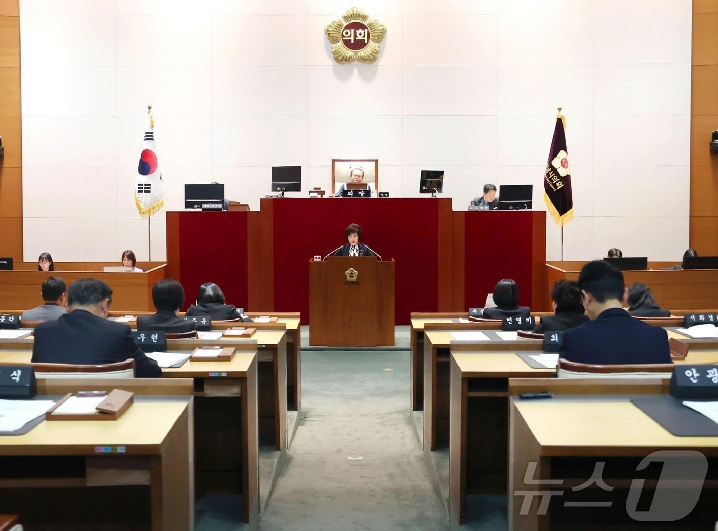 본문 이미지 - 성남시의회 본회의장(자료사진)/