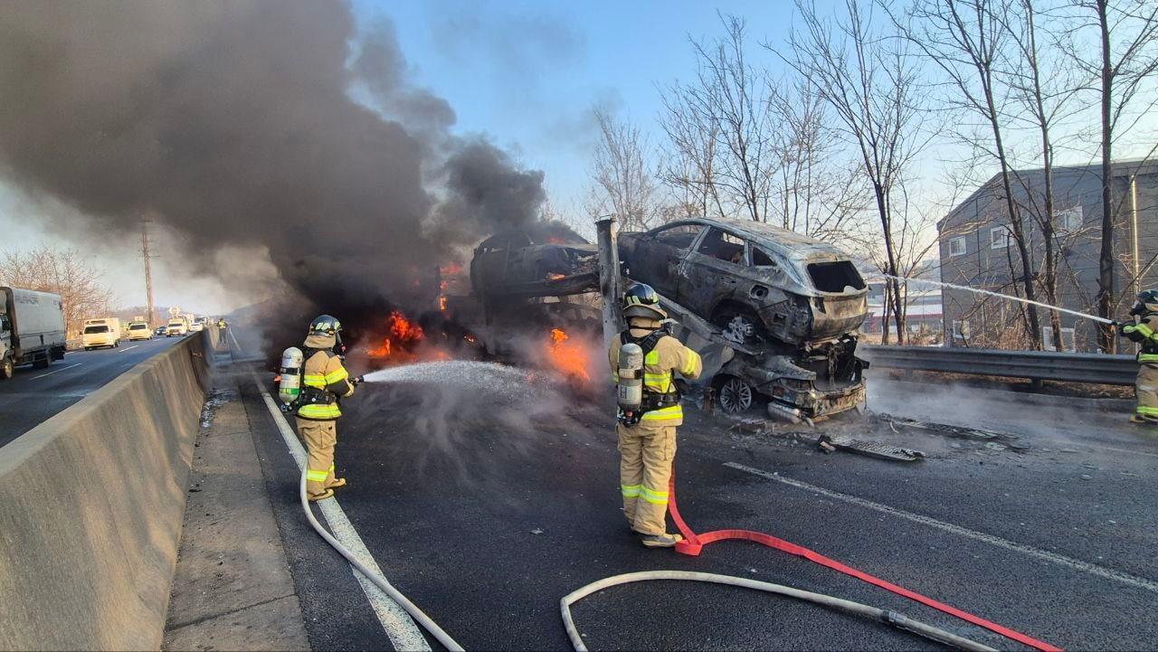 본문 이미지 - 화재 현장. (경기도소방재난본부 제공) 2025.2.11/뉴스1