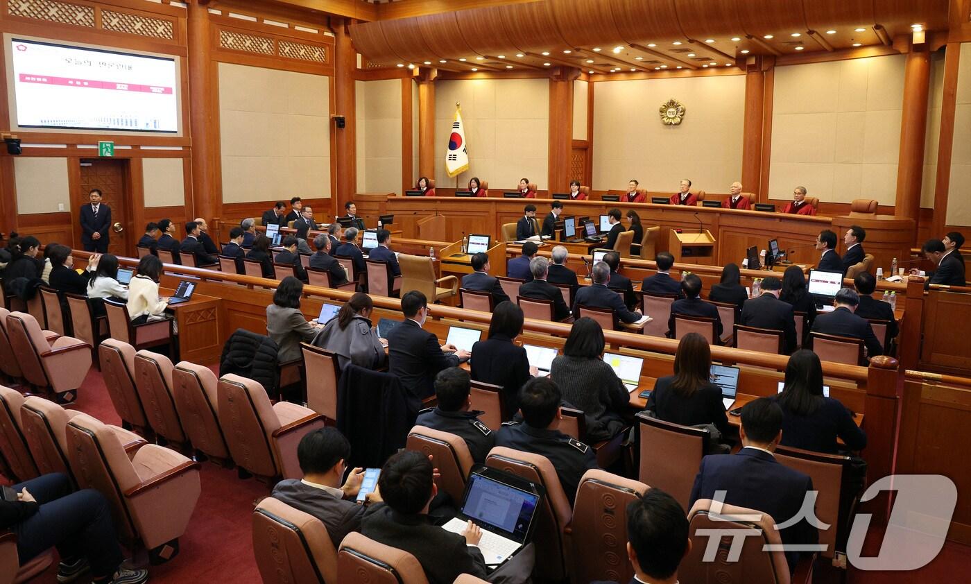 11일 서울 종로구 헌법재판소에서 '윤석열 대통령 탄핵심판 7차 변론'이 열리고 있다. 2025.2.11/뉴스1 ⓒ News1 사진공동취재단