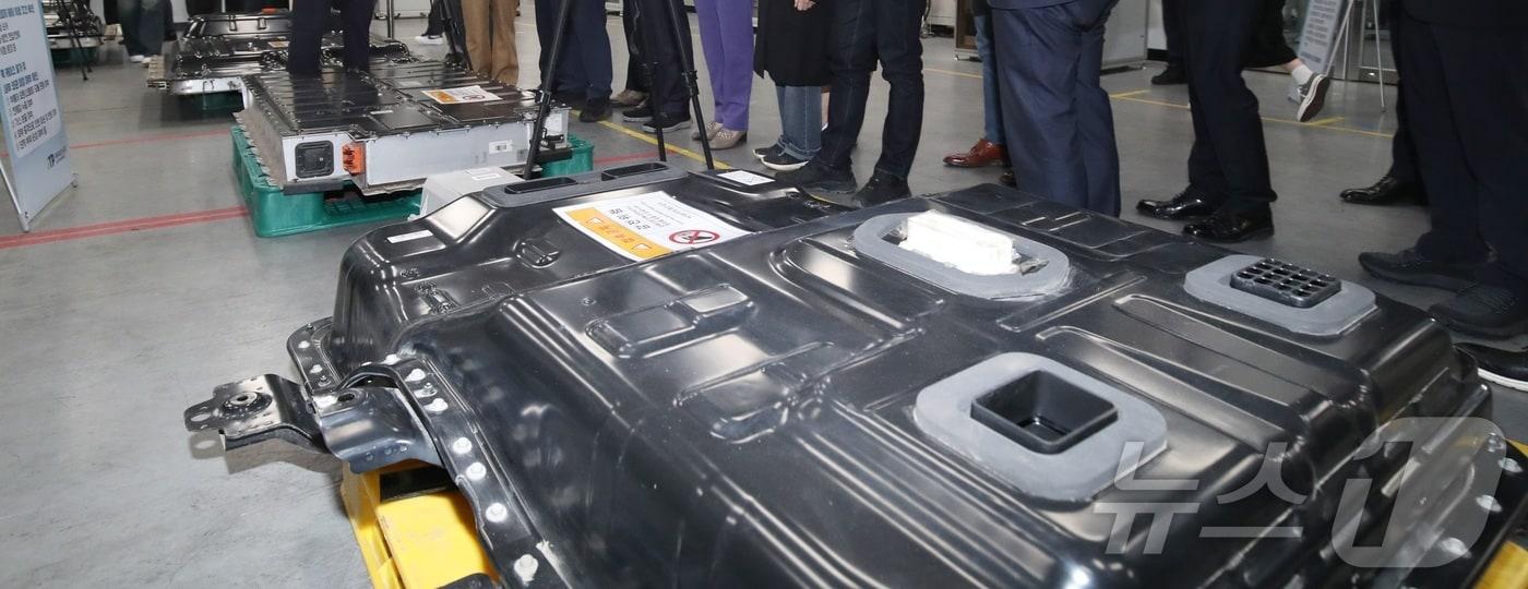 본문 이미지 - 전기차 폐배터리(자료사진)/뉴스1