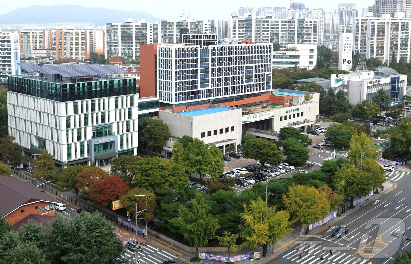 대구 달서구는 전세사기 피해자에게 최대 120만 원의 생활안정지원금을 지급하는 사업을 추진한다. 사진은 달서구청 전경. (달서구 제공. 재판매 및 DB 금지)