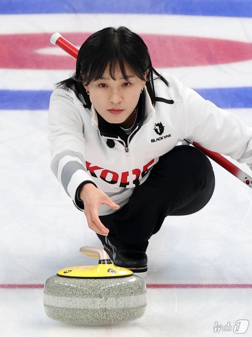 본문 이미지 - 컬링 경기도청 팀의 스킵 김은지. /뉴스1 DB ⓒ News1 이승배 기자