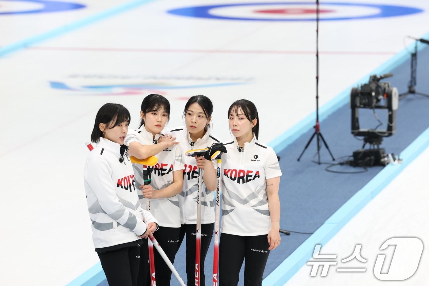한국 여자 컬링 대표팀 경기도청.  2025.2.14/뉴스1 ⓒ News1 이승배 기자