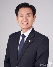 본문 이미지 - 동창옥 전북도 진안군의회 의장.2025.2.17/뉴스1