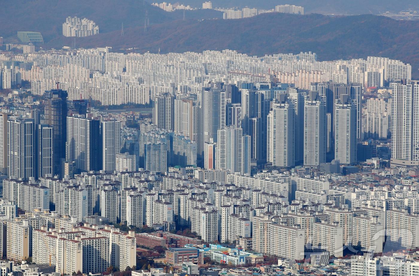 대구의 아파트 가격 하락세가 15개월째 이어졌다. 사진은 대구 도심 전경.&#40;사진은 기사 내용과 무관함&#41; ⓒ News1 DB