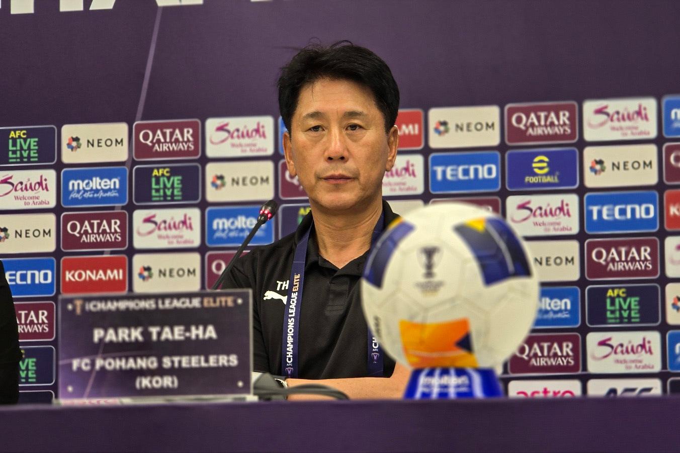 본문 이미지 - 박태하 포항 스틸러스 감독(한국프로축구연맹 제공) 