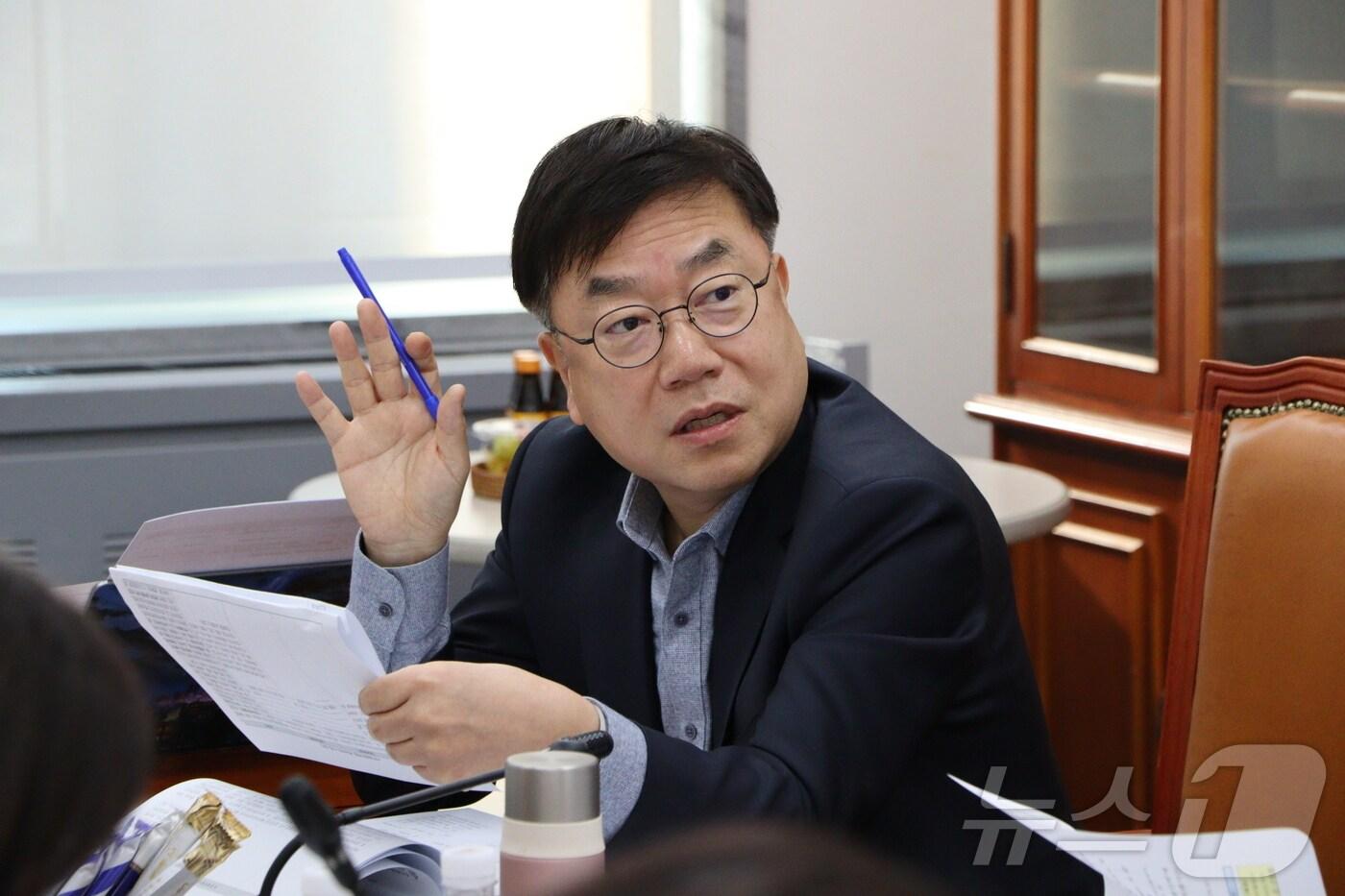 서범수 국민의힘 의원(울산 울주군)이 19일 개최된 국회 여가위 법안소위에 참석했다.(서범수 의원실 제공. 재판매 및 DB 금지) /뉴스1