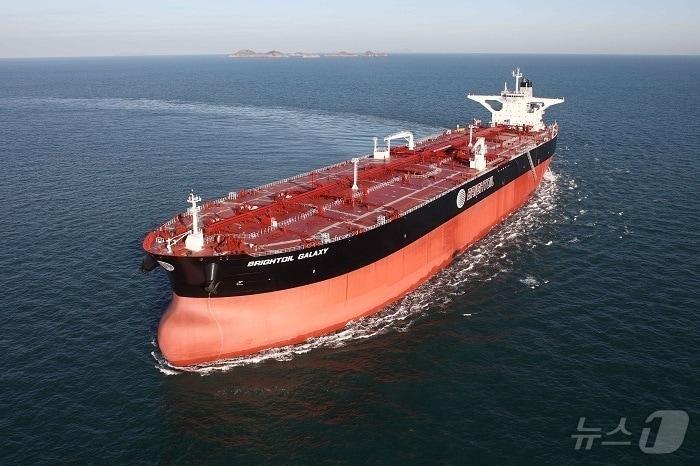 본문 이미지 - 초대형 원유운반선(VLCC) 자료사진(HD현대 제공)