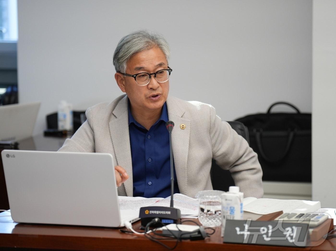 본문 이미지 - 나인권 전북자치도의원이 발의한 ‘김 산업 육성 및 지원에 관한 조례’가 상임위인 경제산업건설위원회에서 원안 가결됐다.&#40;의회제공. 재판매 및 DB금지&#41;/뉴스1