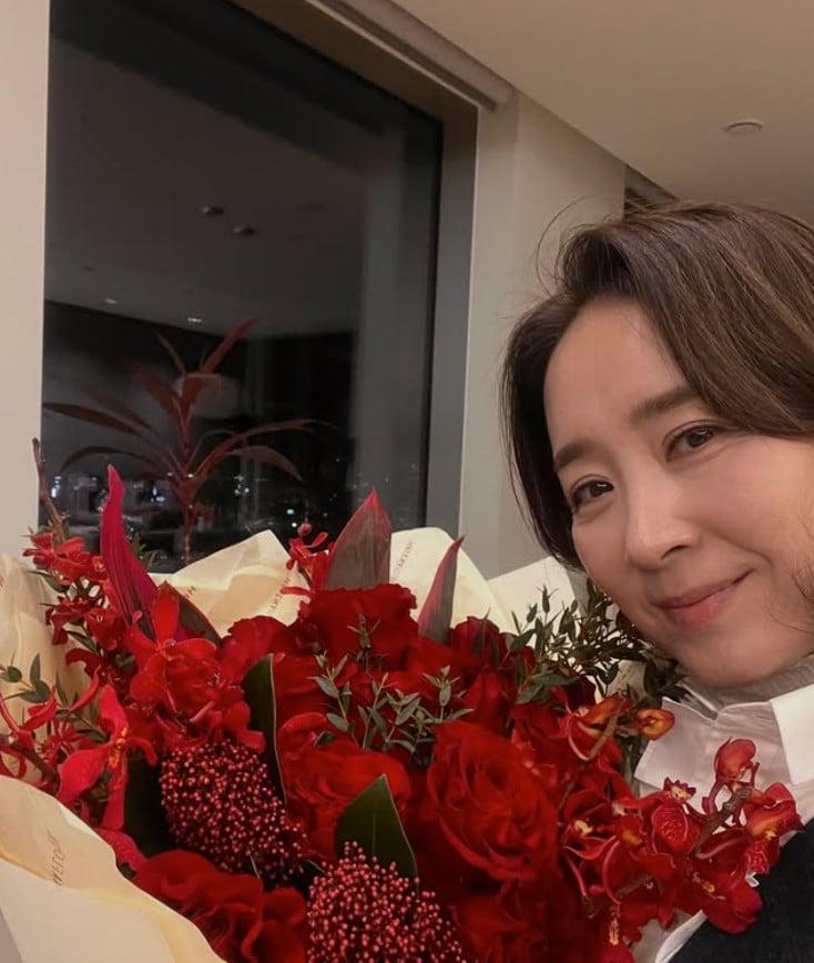 본문 이미지 - 사진=윤유선 인스타그램