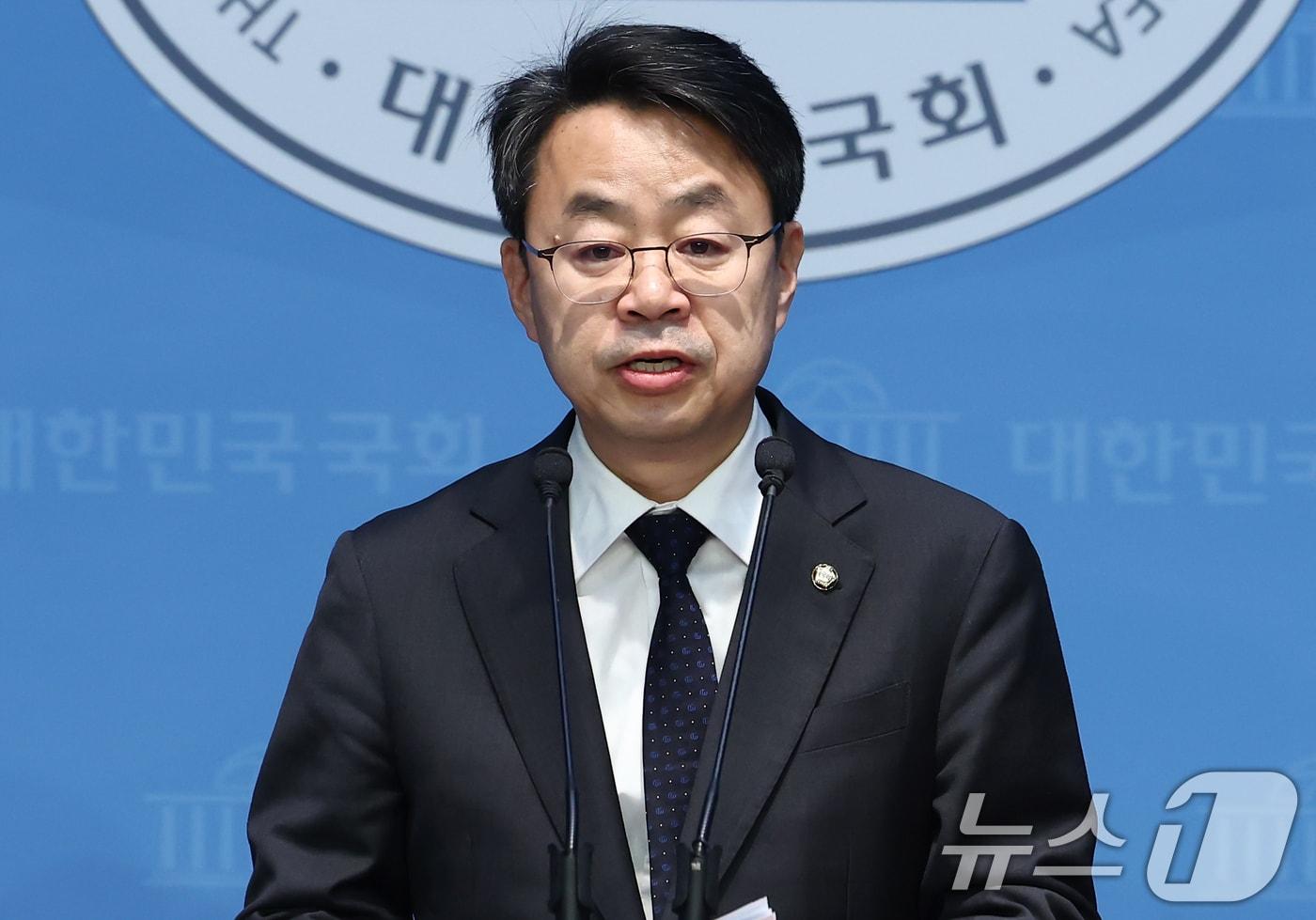 본문 이미지 - 박홍배 더불어민주당 의원 2025.2.24 ⓒ 뉴스1 김민지 기자