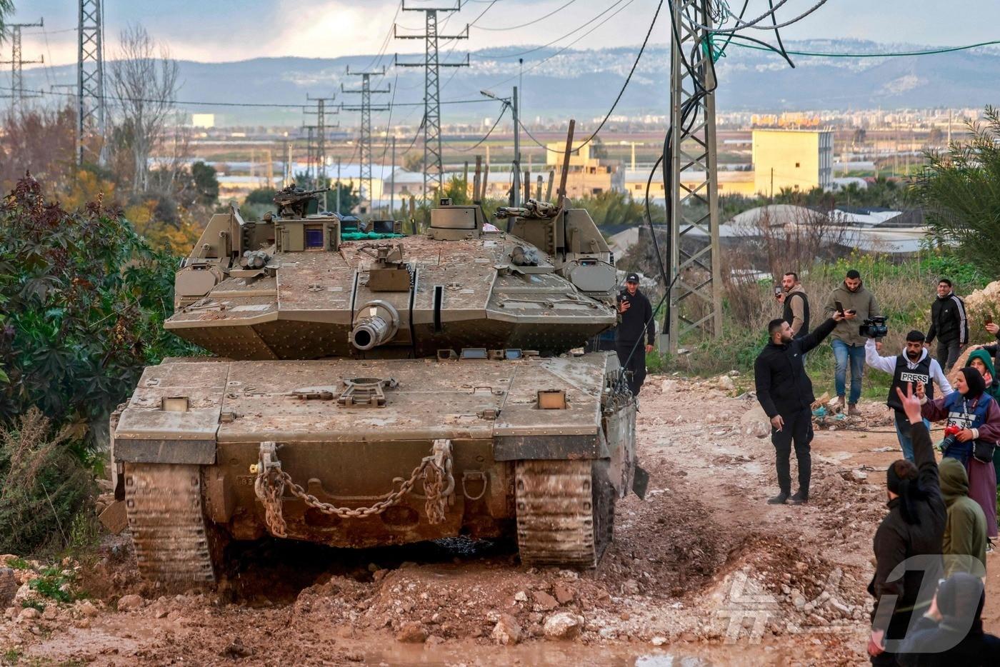 이스라엘이 23년 만에 팔레스타인 서안지구에 탱크를 투입했다. ⓒ AFP=뉴스1