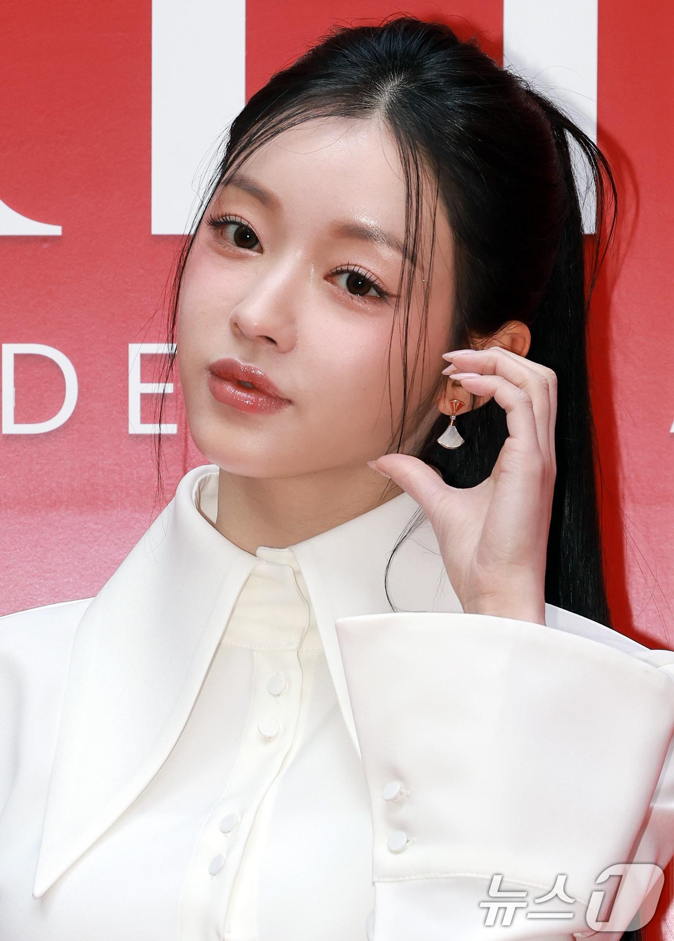 본문 이미지 - 오마이걸 유아 2025.2.27/뉴스1 ⓒ News1 김진환 기자