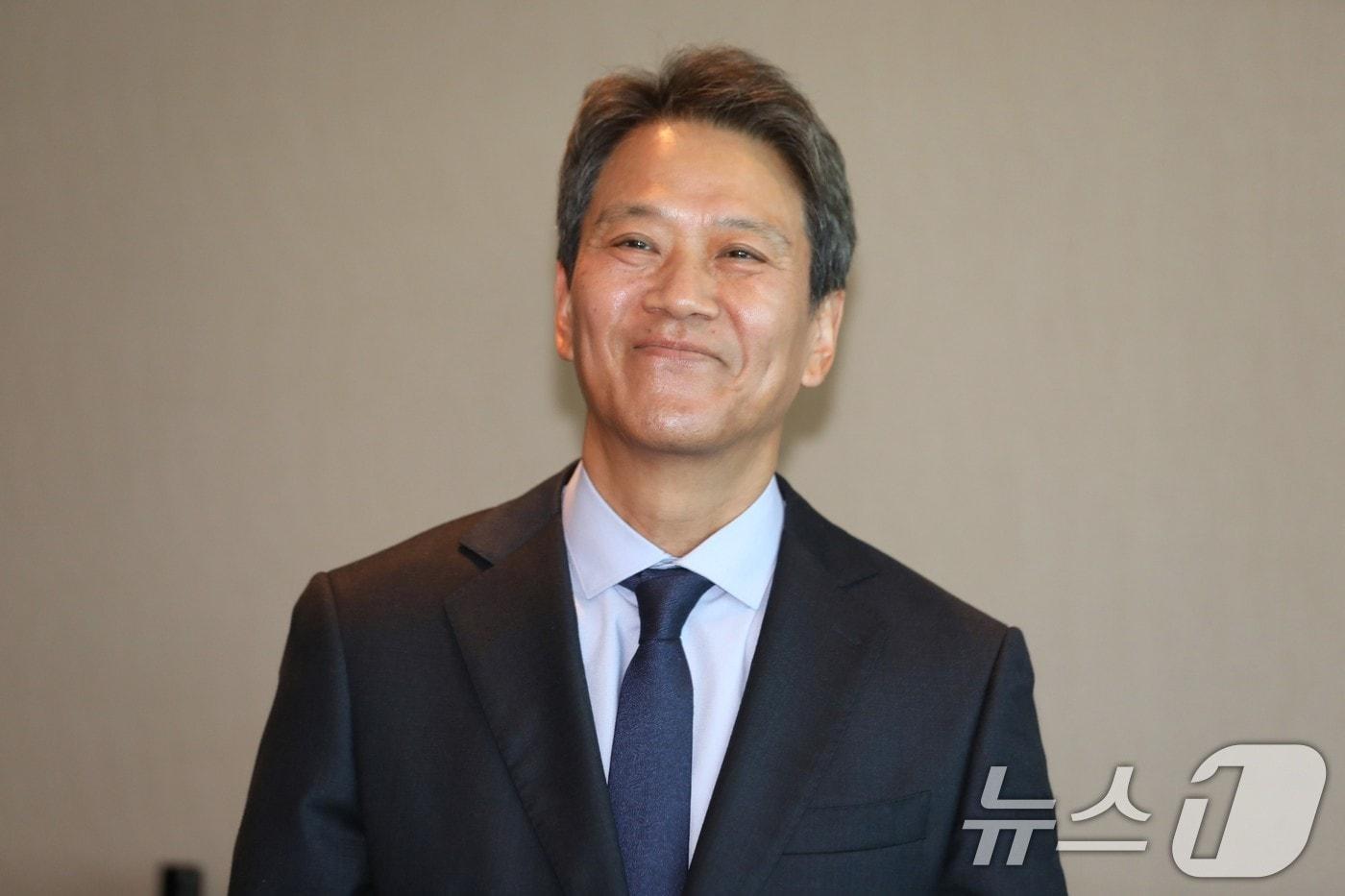 남북경제문화협력재단 이사장으로 복귀한 임종석 전 대통령 비서실장. (공동취재) 2025.2.27/뉴스1 ⓒ News1 이광호 기자