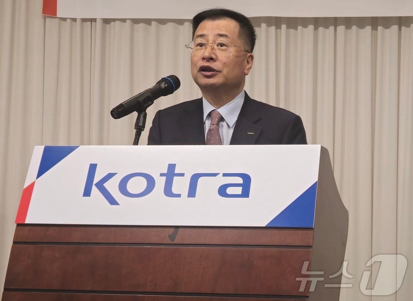 본문 이미지 - 강경성 대한무역투자진흥공사(KOTRA) 사장이 27일 서울에서 열린 기자간담회에서 발언하고 있다. 2025.02.27 ⓒ 뉴스1 김승준 기