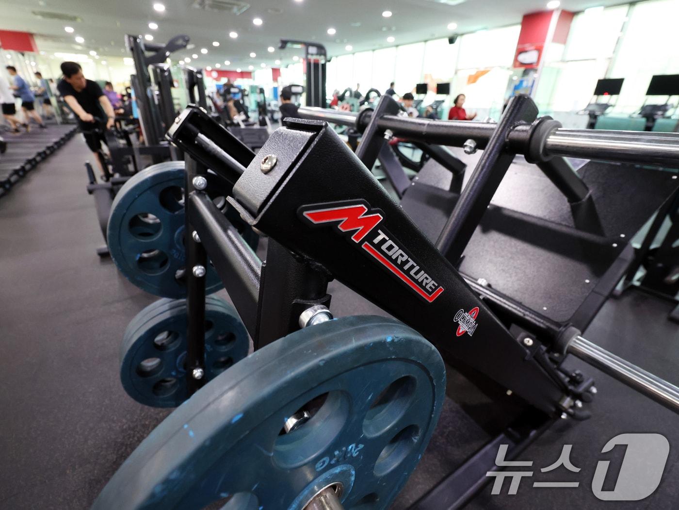 본문 이미지 - 헬스장 모습. (사진은 기사 내용과 무관함) / 뉴스1 ⓒ News1